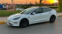 تسلا موديل 3